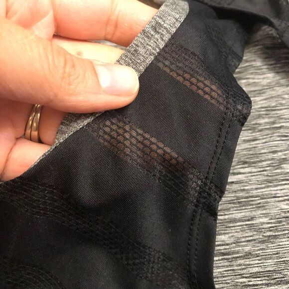 Champion women’s activewear athletic gray cross back workout tank size M/L - Picture 3 of 11